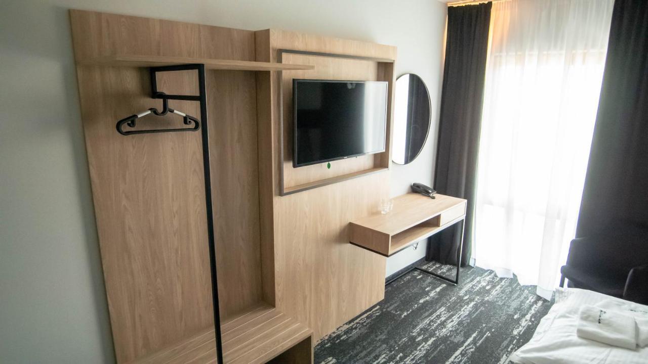 Hotel Nowe Millenium Świnoujście Buitenkant foto