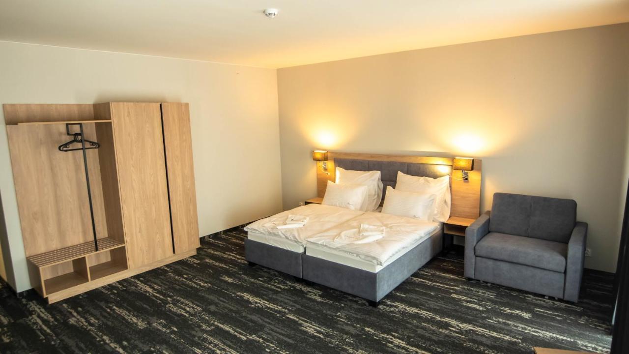 Hotel Nowe Millenium Świnoujście Buitenkant foto
